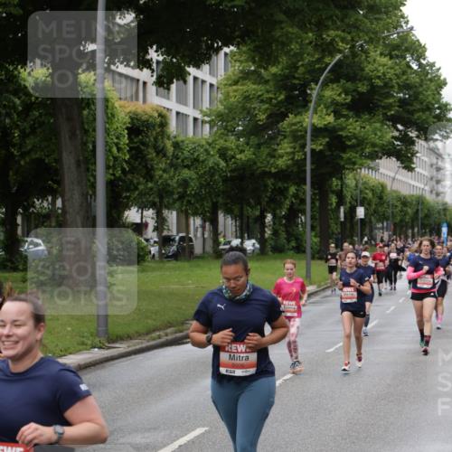 14.06.2026 - REWE Women's Run Jannik Wohlers http://msf.ph/oto/9804800 14.06.2026 10:38:50 Laufen 5701, 5006, 57 meine-sportfotos.de