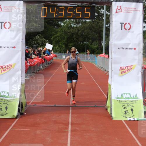 14.06.2026 - 7 Türme Triathlon Andreas Tolksdorf http://msf.ph/oto/9804805 14.06.2026 15:35:54 Ziel 963, 1703 meine-sportfotos.de