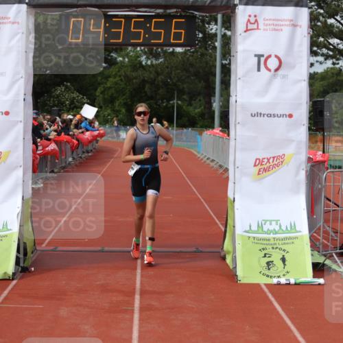 14.06.2026 - 7 Türme Triathlon Andreas Tolksdorf http://msf.ph/oto/9804812 14.06.2026 15:35:55 Ziel 1703 meine-sportfotos.de