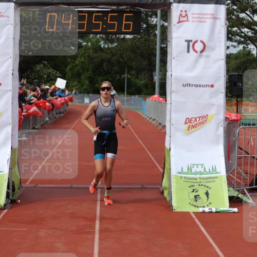 14.06.2026 - 7 Türme Triathlon Andreas Tolksdorf http://msf.ph/oto/9804816 14.06.2026 15:35:55 Ziel 1703 meine-sportfotos.de