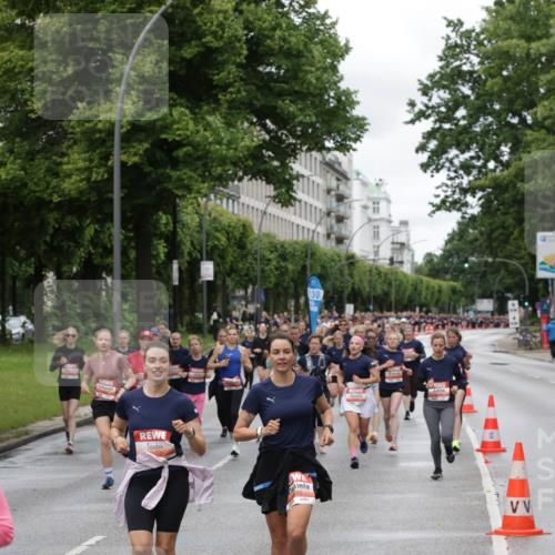 14.06.2026 - REWE Women's Run Jannik Wohlers http://msf.ph/oto/9804819 14.06.2026 10:38:55 Laufen 30 meine-sportfotos.de