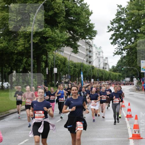 14.06.2026 - REWE Women's Run Jannik Wohlers http://msf.ph/oto/9804821 14.06.2026 10:38:55 Laufen 6053 meine-sportfotos.de
