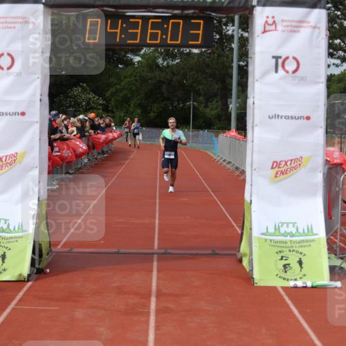 14.06.2026 - 7 Türme Triathlon Andreas Tolksdorf http://msf.ph/oto/9804824 14.06.2026 15:36:02 Ziel 1116, 1703 meine-sportfotos.de