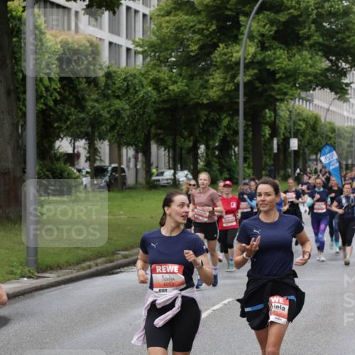 14.06.2026 - REWE Women's Run Jannik Wohlers http://msf.ph/oto/9804826 14.06.2026 10:38:56 Laufen 6053, 651, 83, 5, 38 meine-sportfotos.de