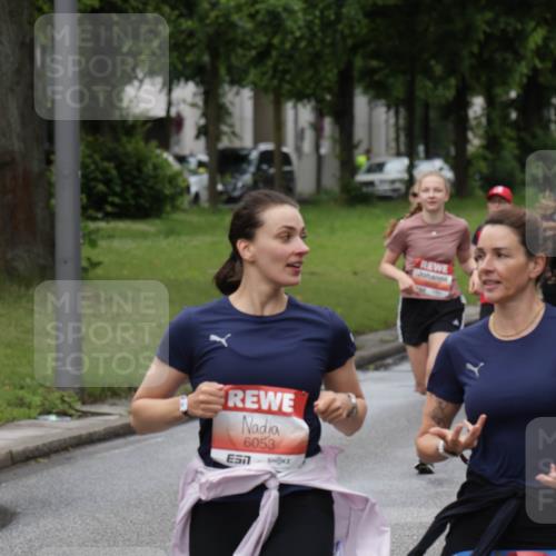 14.06.2026 - REWE Women's Run Jannik Wohlers http://msf.ph/oto/9804839 14.06.2026 10:38:57 Laufen 6053, 683 meine-sportfotos.de