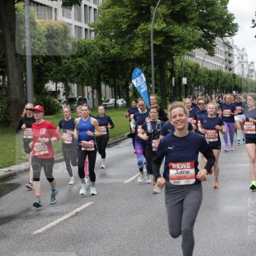 14.06.2026 - REWE Women's Run Jannik Wohlers http://msf.ph/oto/9804855 14.06.2026 10:39:00 Laufen 5, 30, 5898, 042 meine-sportfotos.de