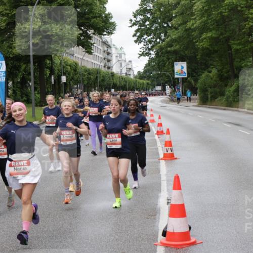 14.06.2026 - REWE Women's Run Jannik Wohlers http://msf.ph/oto/9804863 14.06.2026 10:39:01 Laufen 5, 30, 5703 meine-sportfotos.de