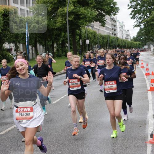14.06.2026 - REWE Women's Run Jannik Wohlers http://msf.ph/oto/9804867 14.06.2026 10:39:02 Laufen 5703, 7, 5904, 5435 meine-sportfotos.de