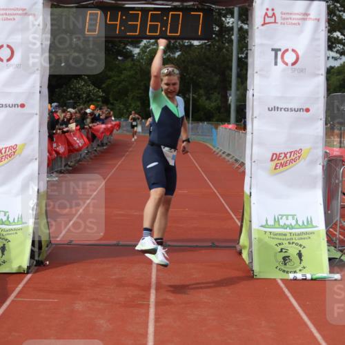 14.06.2026 - 7 Türme Triathlon Andreas Tolksdorf http://msf.ph/oto/9804871 14.06.2026 15:36:06 Ziel 1056, 1116, 1131 meine-sportfotos.de