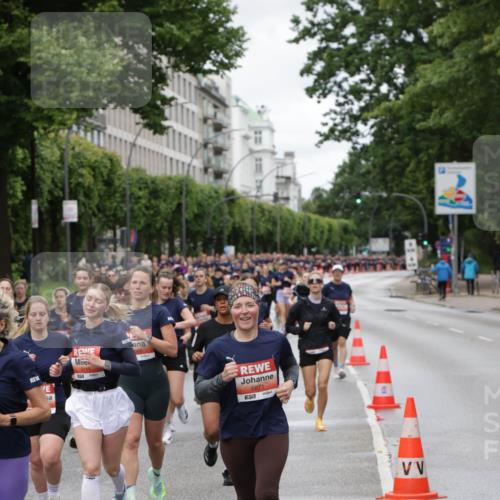 14.06.2026 - REWE Women's Run Jannik Wohlers http://msf.ph/oto/9804875 14.06.2026 10:39:04 Laufen 5111, 5871, 7 meine-sportfotos.de