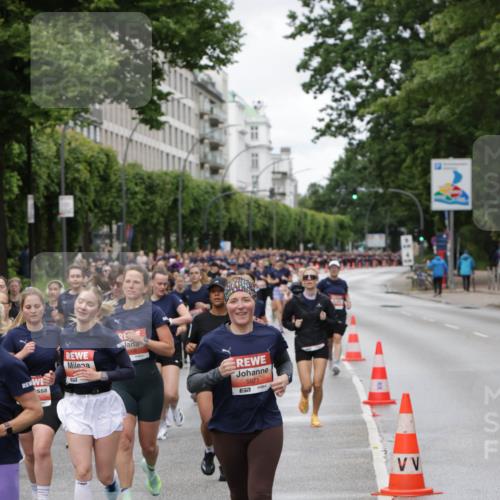 14.06.2026 - REWE Women's Run Jannik Wohlers http://msf.ph/oto/9804877 14.06.2026 10:39:04 Laufen 5871, 51 meine-sportfotos.de