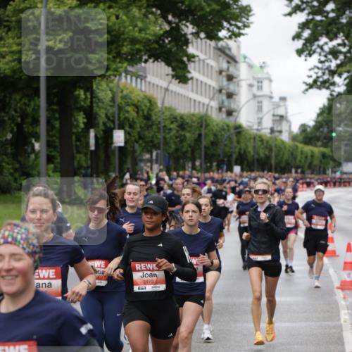 14.06.2026 - REWE Women's Run Jannik Wohlers http://msf.ph/oto/9804898 14.06.2026 10:39:06 Laufen 5172, 7 meine-sportfotos.de