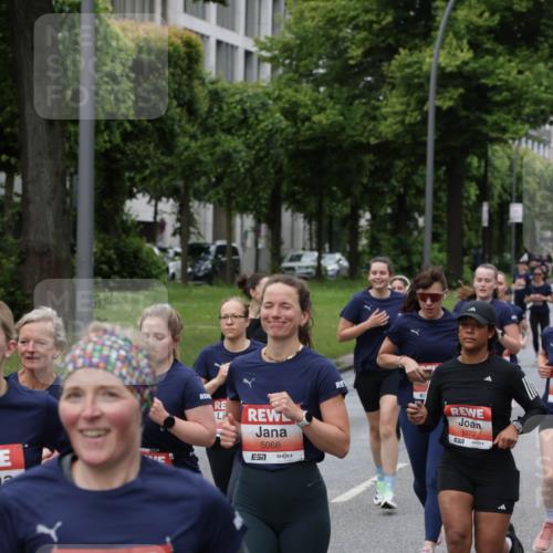 14.06.2026 - REWE Women's Run Jannik Wohlers http://msf.ph/oto/9804903 14.06.2026 10:39:07 Laufen 5871, 7, 5066, 57, 5172, 7 meine-sportfotos.de