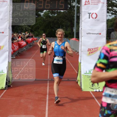 14.06.2026 - 7 Türme Triathlon Andreas Tolksdorf http://msf.ph/oto/9804919 14.06.2026 15:36:14 Ziel 1056, 1116, 1131, 1567 meine-sportfotos.de