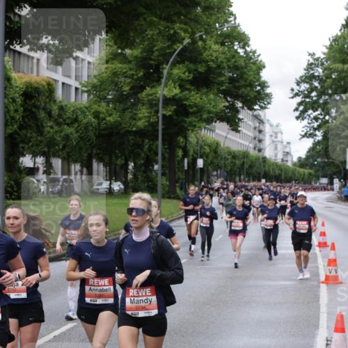 14.06.2026 - REWE Women's Run Jannik Wohlers http://msf.ph/oto/9804924 14.06.2026 10:39:10 Laufen 5712, 5381, 7, 5731 meine-sportfotos.de