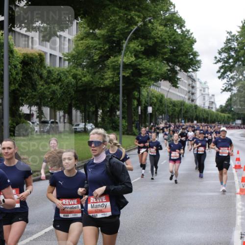 14.06.2026 - REWE Women's Run Jannik Wohlers http://msf.ph/oto/9804926 14.06.2026 10:39:11 Laufen 5381, 5731 meine-sportfotos.de