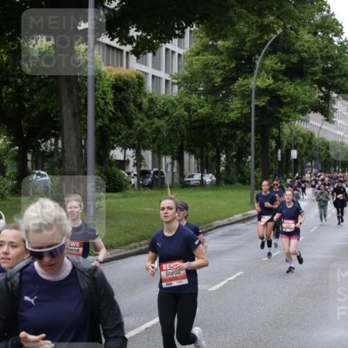 14.06.2026 - REWE Women's Run Jannik Wohlers http://msf.ph/oto/9804941 14.06.2026 10:39:12 Laufen 5731, 5209 meine-sportfotos.de