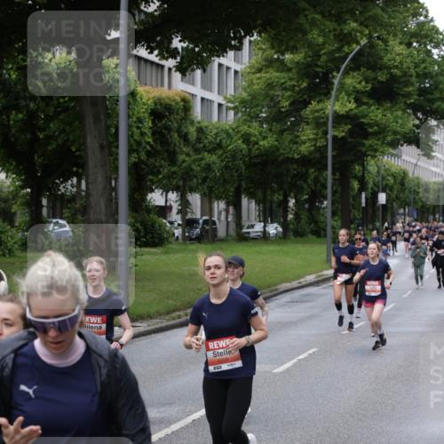 14.06.2026 - REWE Women's Run Jannik Wohlers http://msf.ph/oto/9804942 14.06.2026 10:39:12 Laufen 5731, 657, 5209 meine-sportfotos.de