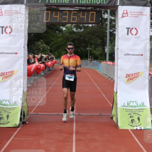 14.06.2026 - 7 Türme Triathlon Andreas Tolksdorf http://msf.ph/oto/9804986 14.06.2026 15:36:39 Ziel 972, 1013, 1545 meine-sportfotos.de