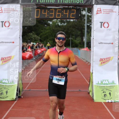 14.06.2026 - 7 Türme Triathlon Andreas Tolksdorf http://msf.ph/oto/9804989 14.06.2026 15:36:41 Ziel 972, 1013, 1545 meine-sportfotos.de