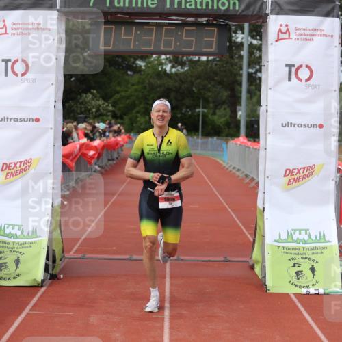 14.06.2026 - 7 Türme Triathlon Andreas Tolksdorf http://msf.ph/oto/9805001 14.06.2026 15:36:51 Ziel 728, 1545 meine-sportfotos.de