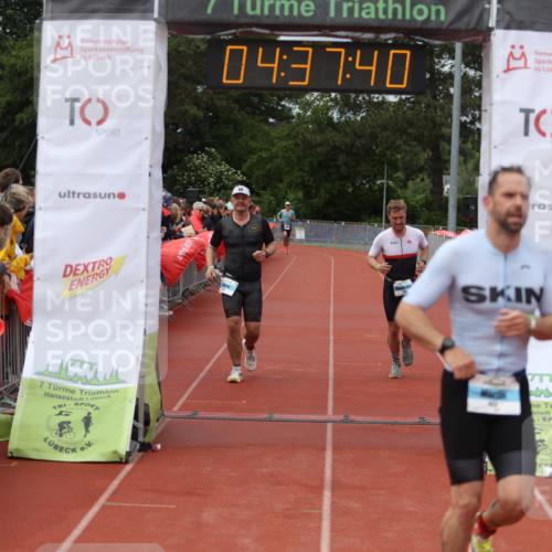 14.06.2026 - 7 Türme Triathlon Andreas Tolksdorf http://msf.ph/oto/9805029 14.06.2026 15:37:39 Ziel 792, 920, 933, 956 meine-sportfotos.de