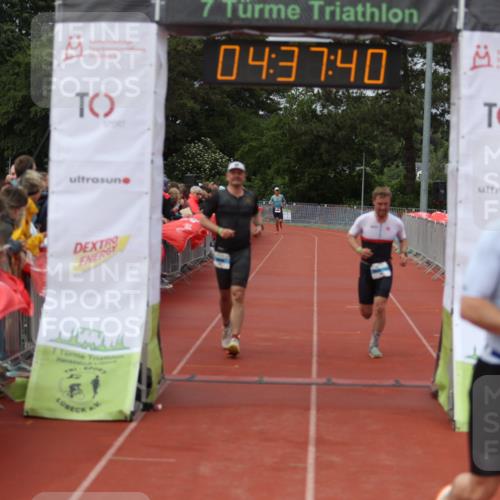14.06.2026 - 7 Türme Triathlon Andreas Tolksdorf http://msf.ph/oto/9805030 14.06.2026 15:37:39 Ziel 792, 920, 933, 956 meine-sportfotos.de