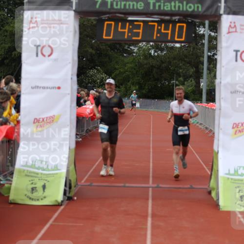 14.06.2026 - 7 Türme Triathlon Andreas Tolksdorf http://msf.ph/oto/9805031 14.06.2026 15:37:39 Ziel 792, 920, 933, 956 meine-sportfotos.de
