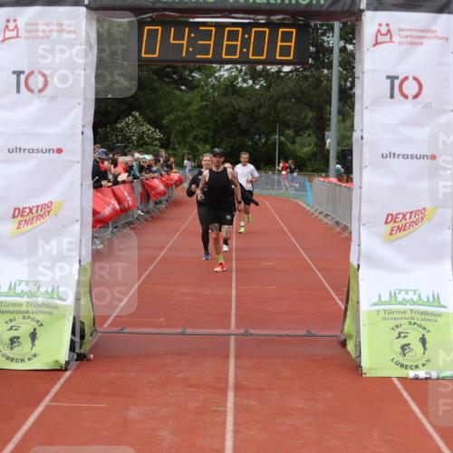 14.06.2026 - 7 Türme Triathlon Andreas Tolksdorf http://msf.ph/oto/9805050 14.06.2026 15:38:07 Ziel 884, 1182 meine-sportfotos.de
