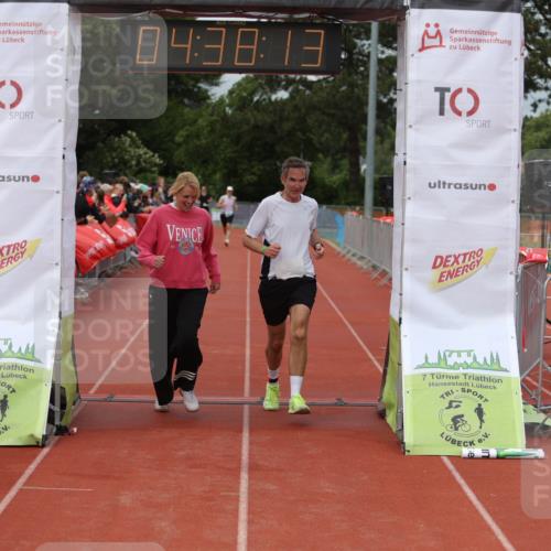 14.06.2026 - 7 Türme Triathlon Andreas Tolksdorf http://msf.ph/oto/9805058 14.06.2026 15:38:12 Ziel 884, 1182 meine-sportfotos.de