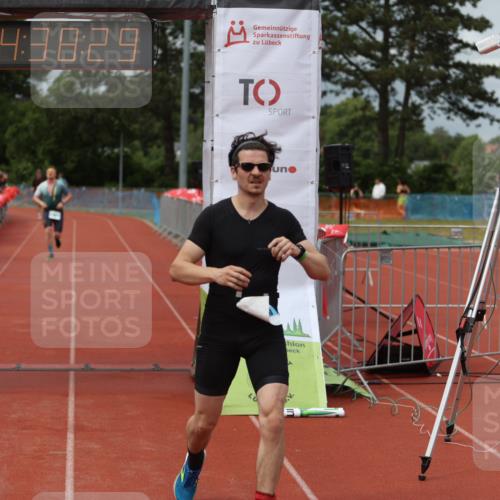 14.06.2026 - 7 Türme Triathlon Andreas Tolksdorf http://msf.ph/oto/9805071 14.06.2026 15:38:28 Ziel 919, 1117, 1153 meine-sportfotos.de