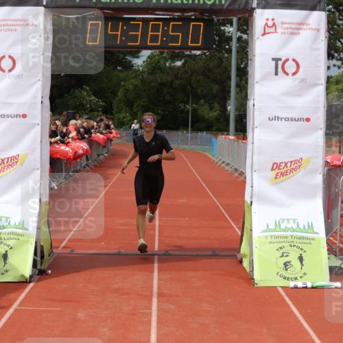 14.06.2026 - 7 Türme Triathlon Andreas Tolksdorf http://msf.ph/oto/9805088 14.06.2026 15:38:49 Ziel 894, 1636 meine-sportfotos.de
