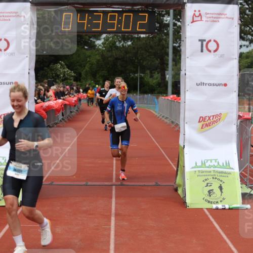 14.06.2026 - 7 Türme Triathlon Andreas Tolksdorf http://msf.ph/oto/9805099 14.06.2026 15:39:01 Ziel 997, 1084, 1093, 1180 meine-sportfotos.de