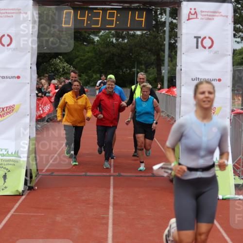 14.06.2026 - 7 Türme Triathlon Andreas Tolksdorf http://msf.ph/oto/9805120 14.06.2026 15:39:13 Ziel 996, 1172, 1180, 1199, 1584 meine-sportfotos.de