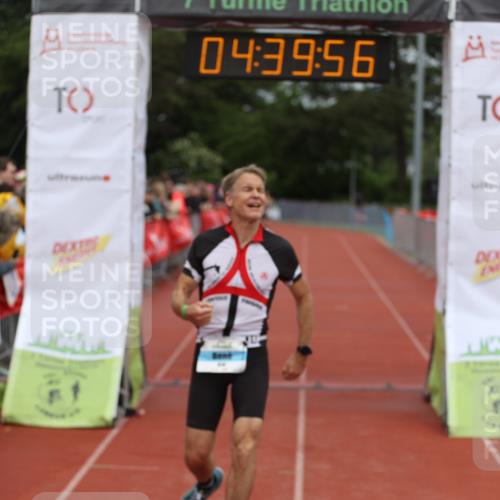 14.06.2026 - 7 Türme Triathlon Andreas Tolksdorf http://msf.ph/oto/9805137 14.06.2026 15:39:55 Ziel 914 meine-sportfotos.de