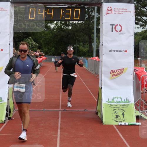 14.06.2026 - 7 Türme Triathlon Andreas Tolksdorf http://msf.ph/oto/9805193 14.06.2026 15:41:29 Ziel 713, 731, 1165 meine-sportfotos.de