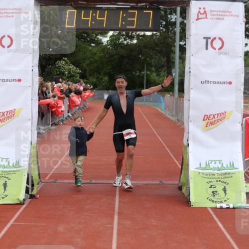 14.06.2026 - 7 Türme Triathlon Andreas Tolksdorf http://msf.ph/oto/9805204 14.06.2026 15:41:36 Ziel 713, 731, 1165 meine-sportfotos.de