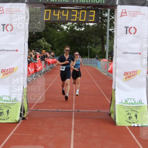 14.06.2026 - 7 Türme Triathlon Andreas Tolksdorf http://msf.ph/oto/9805245 14.06.2026 15:43:02 Ziel 1129, 1760 meine-sportfotos.de