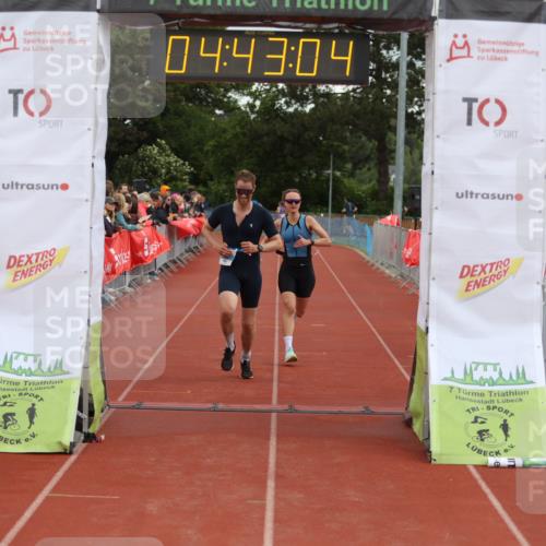 14.06.2026 - 7 Türme Triathlon Andreas Tolksdorf http://msf.ph/oto/9805246 14.06.2026 15:43:03 Ziel 1129, 1760 meine-sportfotos.de