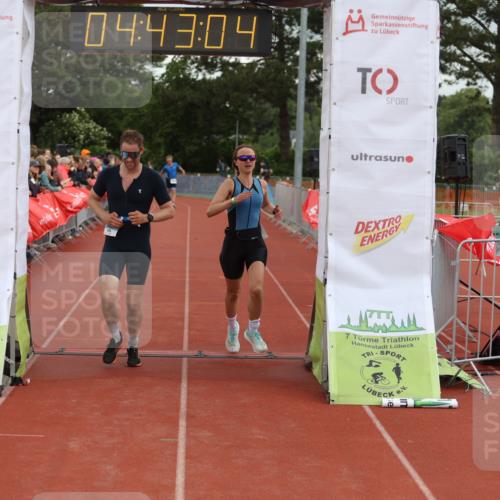 14.06.2026 - 7 Türme Triathlon Andreas Tolksdorf http://msf.ph/oto/9805247 14.06.2026 15:43:04 Ziel 1129, 1760 meine-sportfotos.de
