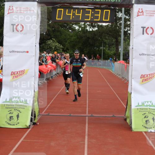 14.06.2026 - 7 Türme Triathlon Andreas Tolksdorf http://msf.ph/oto/9805265 14.06.2026 15:43:29 Ziel 905, 1132, 1532, 1601 meine-sportfotos.de