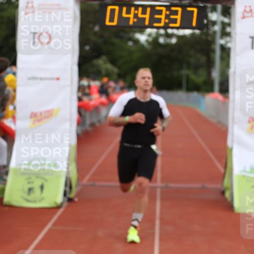 14.06.2026 - 7 Türme Triathlon Andreas Tolksdorf http://msf.ph/oto/9805276 14.06.2026 15:43:36 Ziel 905, 1132, 1532, 1570 meine-sportfotos.de