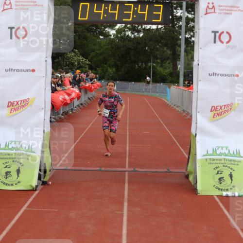 14.06.2026 - 7 Türme Triathlon Andreas Tolksdorf http://msf.ph/oto/9805280 14.06.2026 15:43:42 Ziel 1132, 1570 meine-sportfotos.de