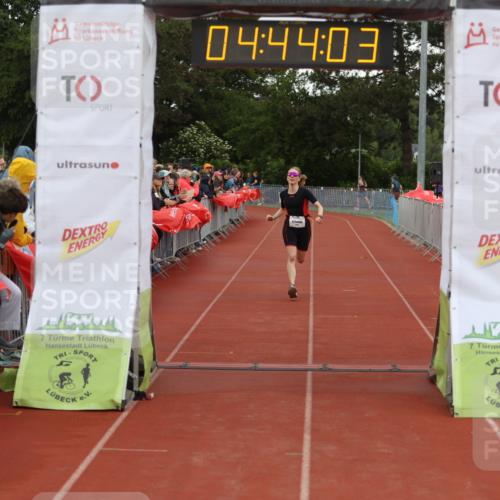 14.06.2026 - 7 Türme Triathlon Andreas Tolksdorf http://msf.ph/oto/9805284 14.06.2026 15:44:02 Ziel 1524 meine-sportfotos.de