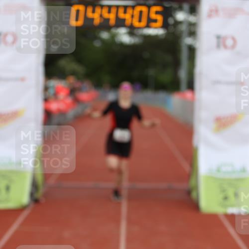 14.06.2026 - 7 Türme Triathlon Andreas Tolksdorf http://msf.ph/oto/9805288 14.06.2026 15:44:03 Ziel 1524 meine-sportfotos.de