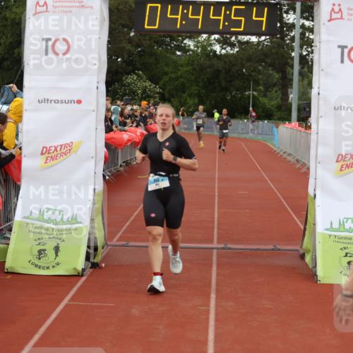 14.06.2026 - 7 Türme Triathlon Andreas Tolksdorf http://msf.ph/oto/9805317 14.06.2026 15:44:52 Ziel 896, 993, 1032, 1651 meine-sportfotos.de