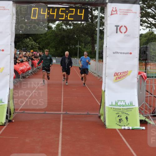 14.06.2026 - 7 Türme Triathlon Andreas Tolksdorf http://msf.ph/oto/9805327 14.06.2026 15:45:24 Ziel 1179 meine-sportfotos.de