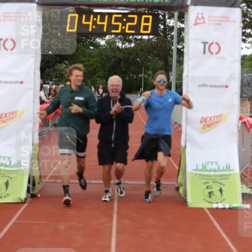 14.06.2026 - 7 Türme Triathlon Andreas Tolksdorf http://msf.ph/oto/9805334 14.06.2026 15:45:27 Ziel 1179 meine-sportfotos.de