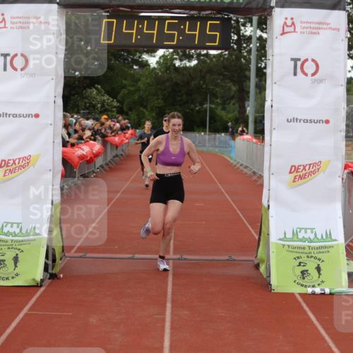 14.06.2026 - 7 Türme Triathlon Andreas Tolksdorf http://msf.ph/oto/9805344 14.06.2026 15:45:44 Ziel 706, 777, 921, 1173, 1714 meine-sportfotos.de