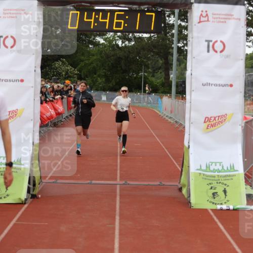 14.06.2026 - 7 Türme Triathlon Andreas Tolksdorf http://msf.ph/oto/9805366 14.06.2026 15:46:16 Ziel 607, 1197, 1685 meine-sportfotos.de